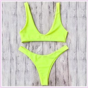 WithLoveLola neon yellow/green bikini